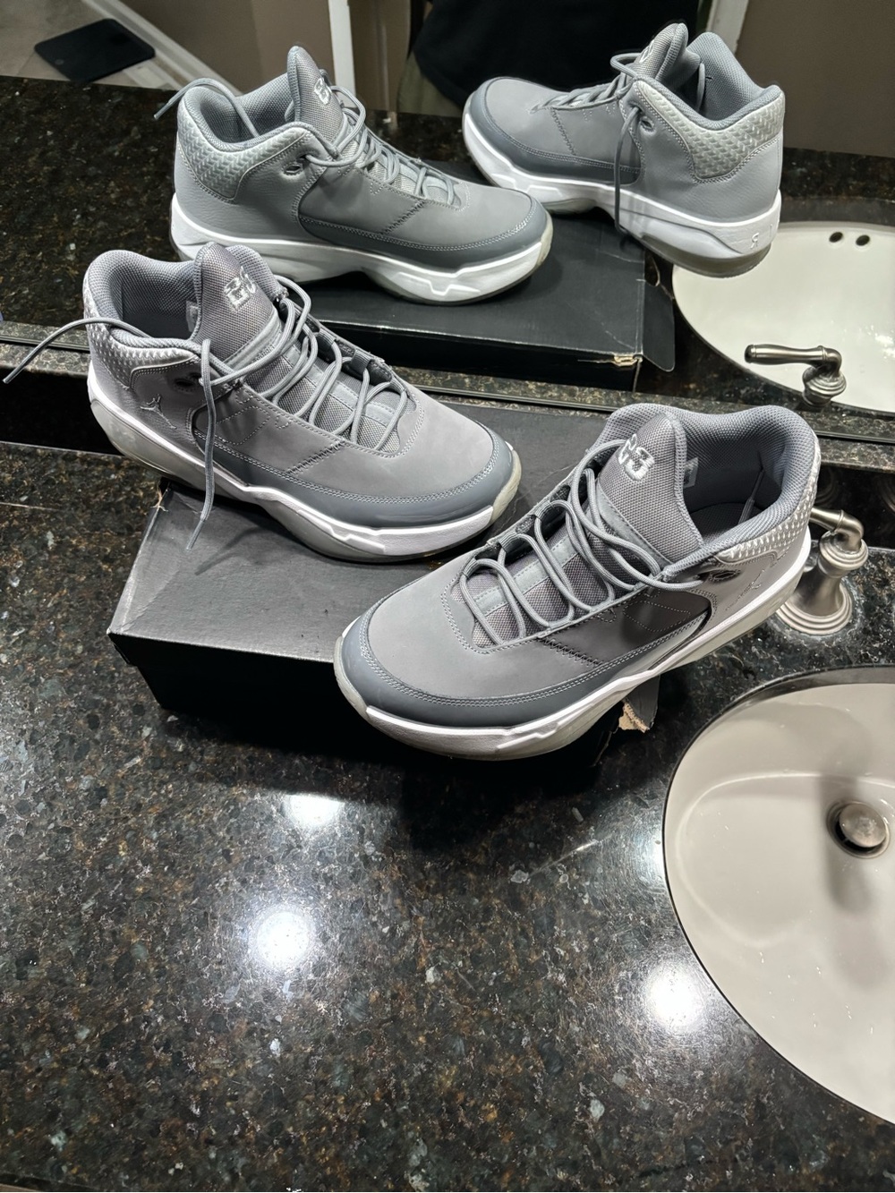 Jordan Men's Gray Athletic Mid-Top Sneakers